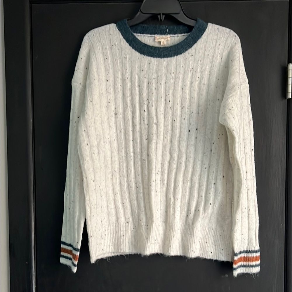 Hem & Thread Blue and White Crew Neck Sweater with Ribbed Knit